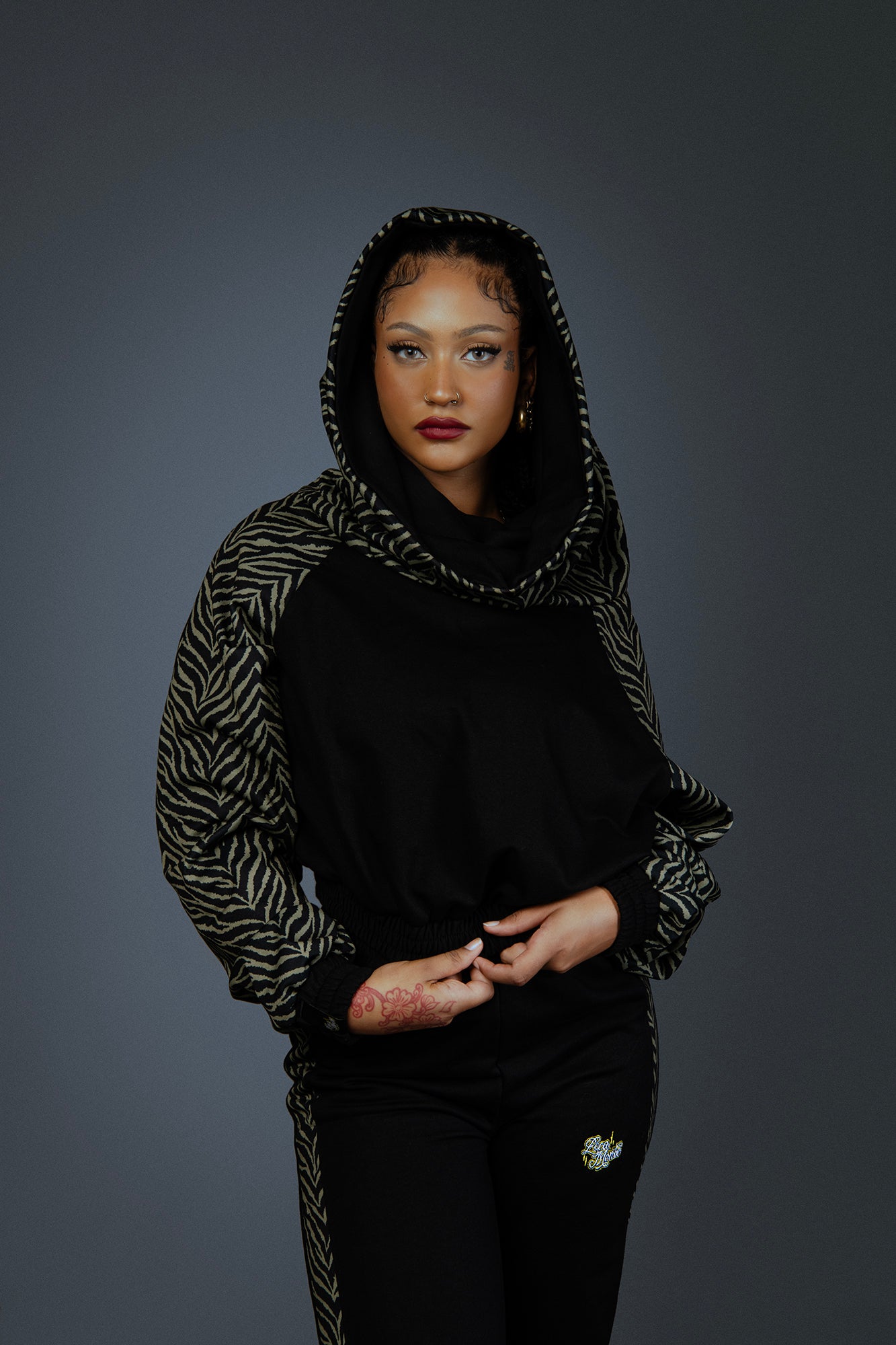VENUS HOODIE ARMY ZEBRA