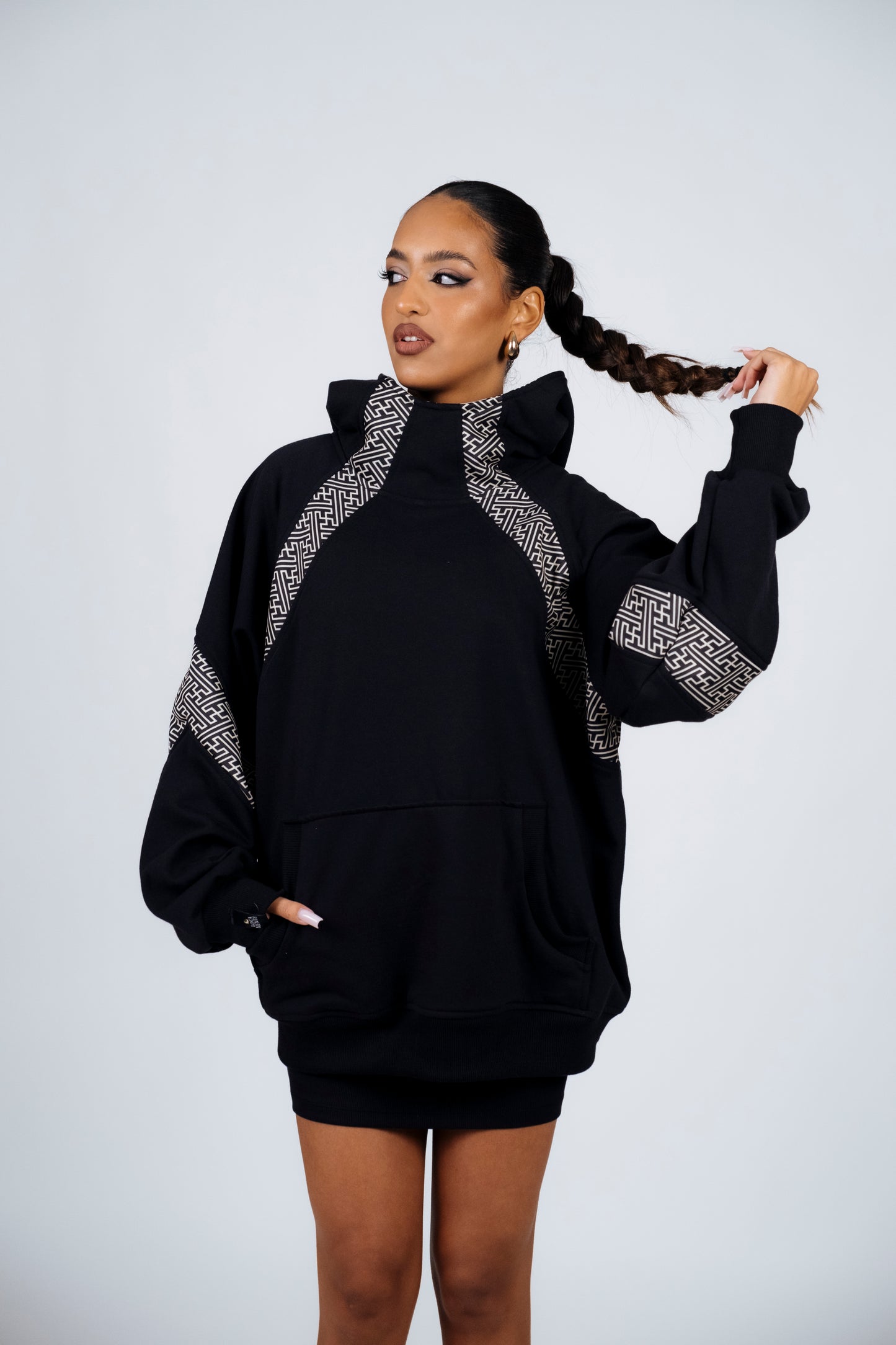 NARUMI HOODIE SAYAGATA