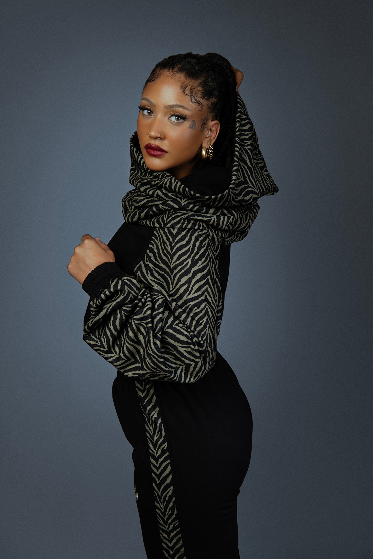 VENUS HOODIE ARMY ZEBRA