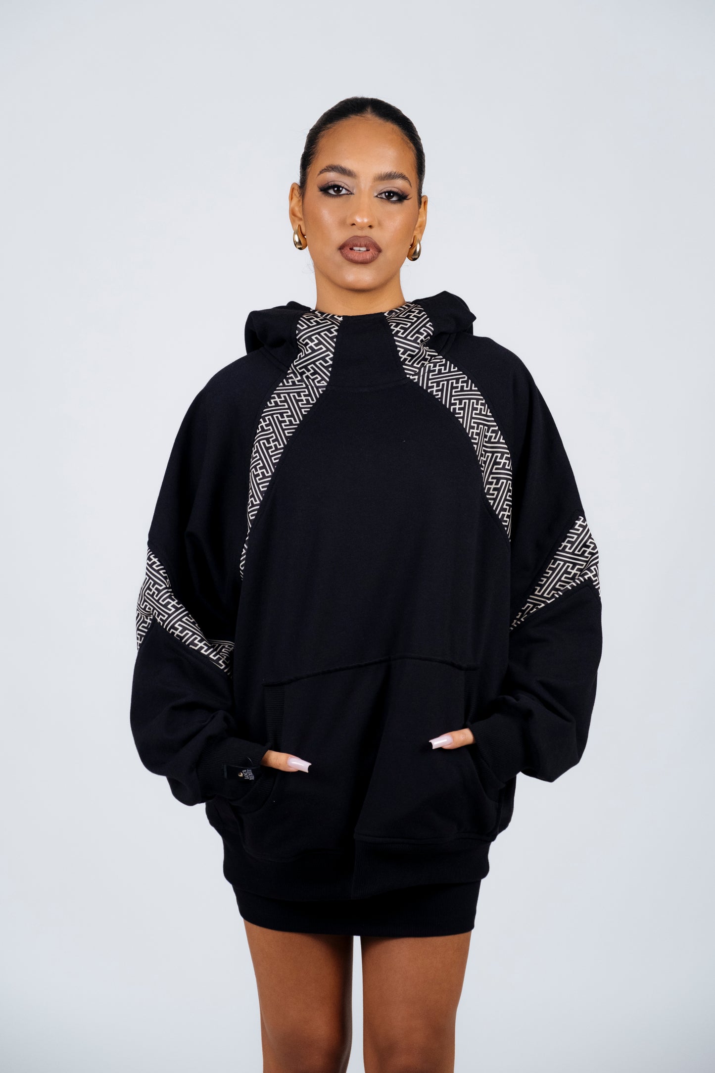 NARUMI HOODIE SAYAGATA