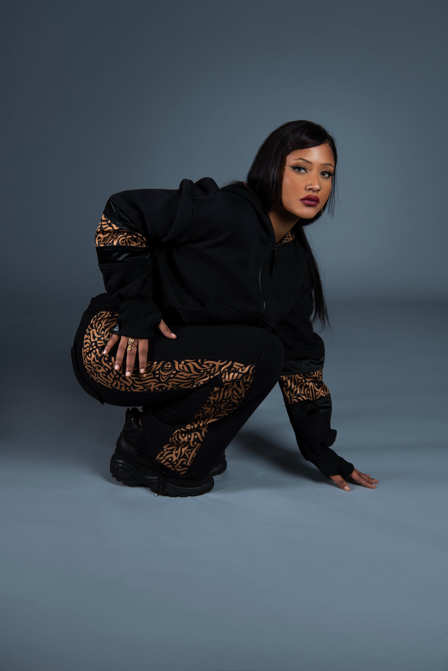 ZENDAYA PANTS INK COFFEE