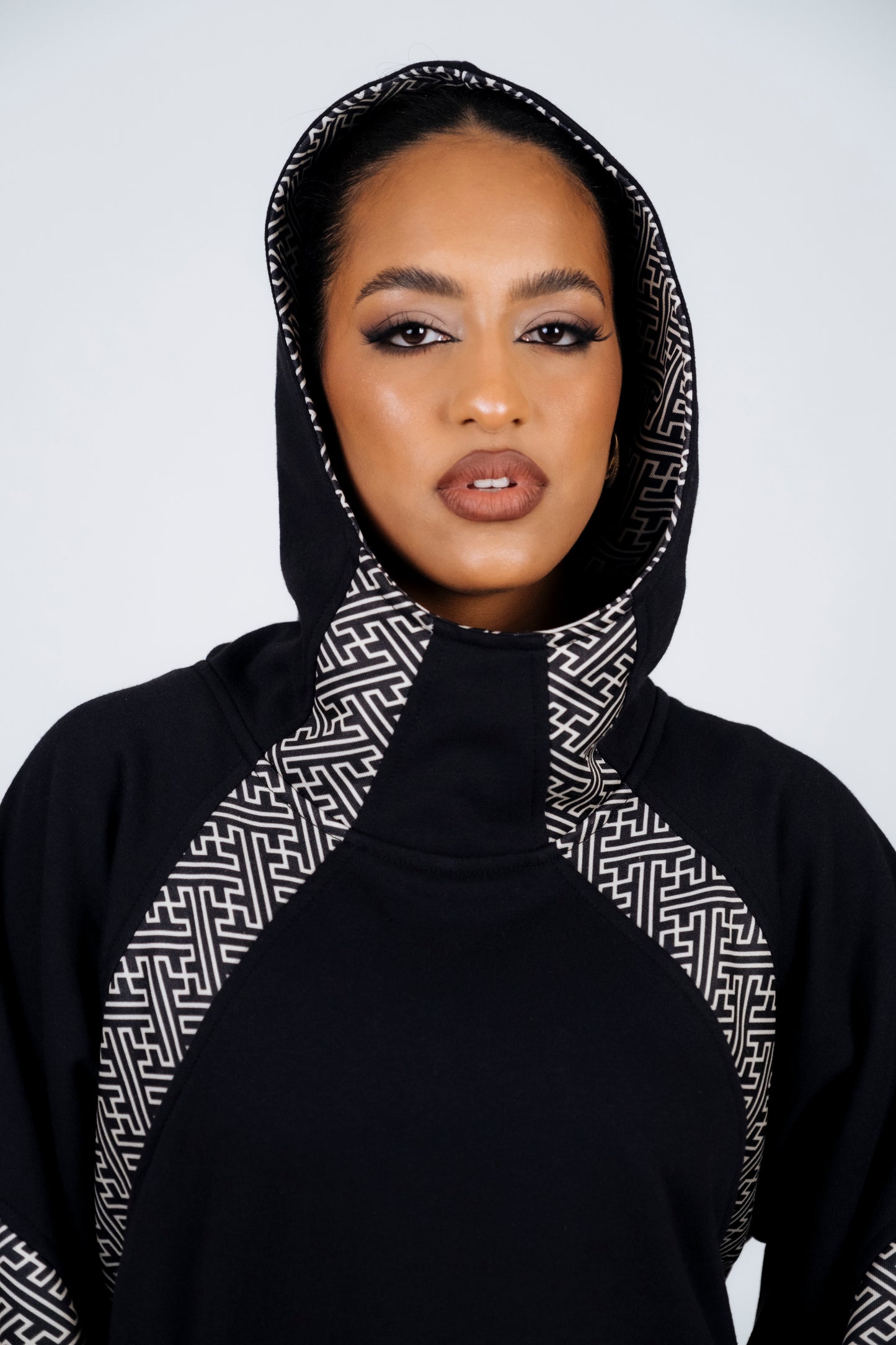 NARUMI HOODIE SAYAGATA