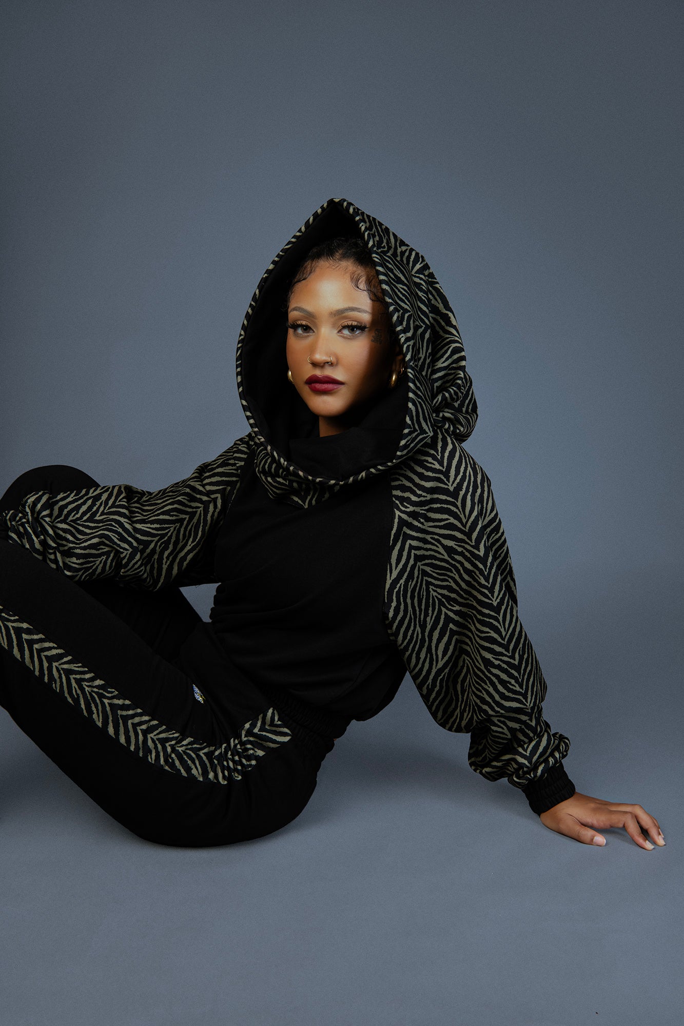 VENUS HOODIE ARMY ZEBRA
