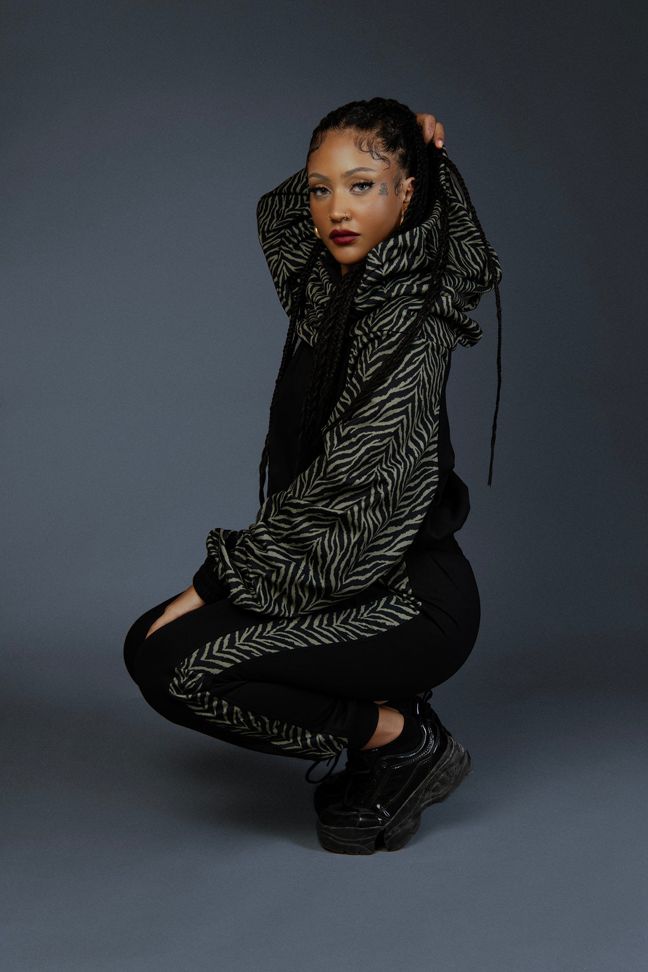 VENUS HOODIE ARMY ZEBRA