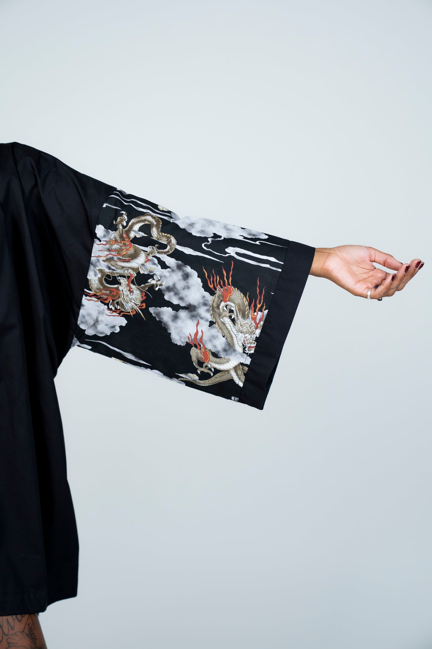 KAI KIMONO DRAGONS