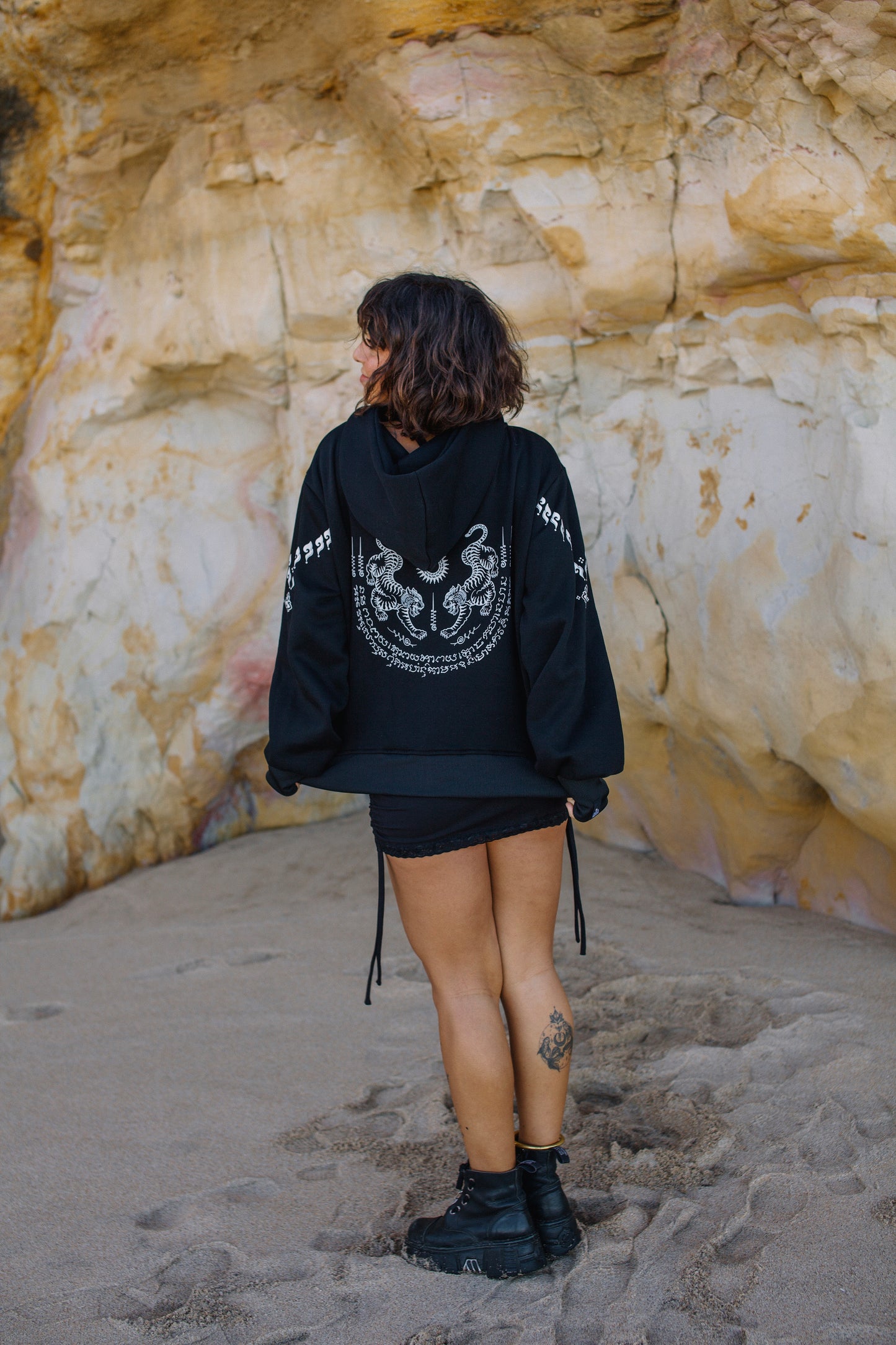 BLOOM JACKET THAÏ TIGERS