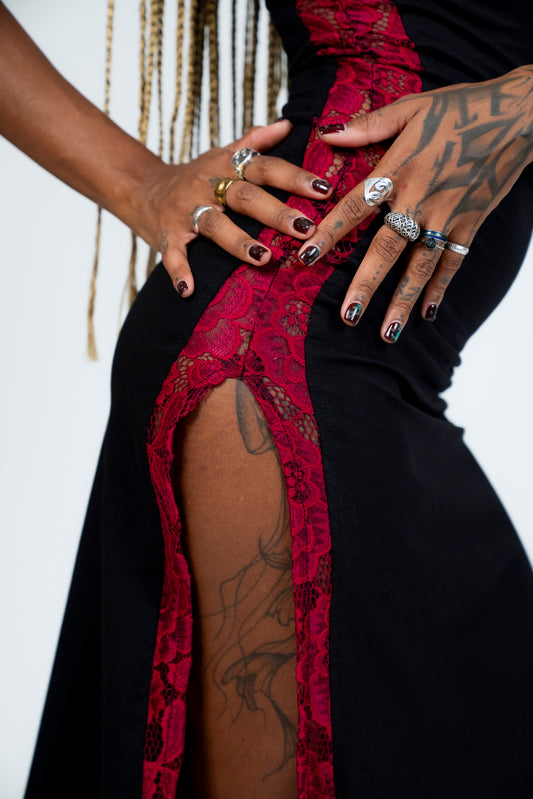 AITANA DRESS DARK RED LACE