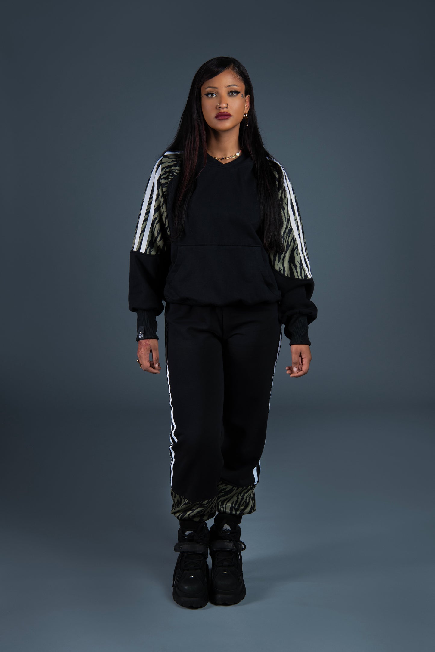 NEO PANTS TIGER ARMY