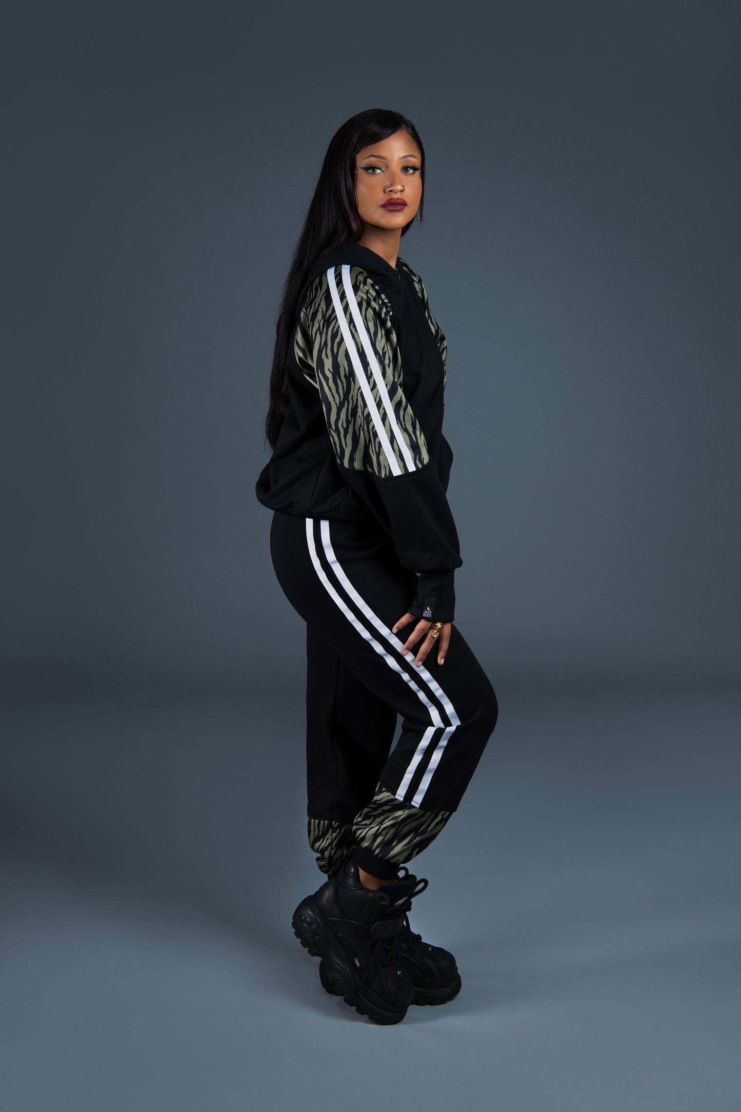 NEO PANTS TIGER ARMY