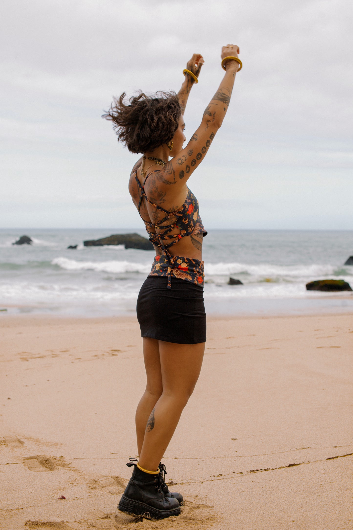 GODDESS SKORT MYSTICAL LEO