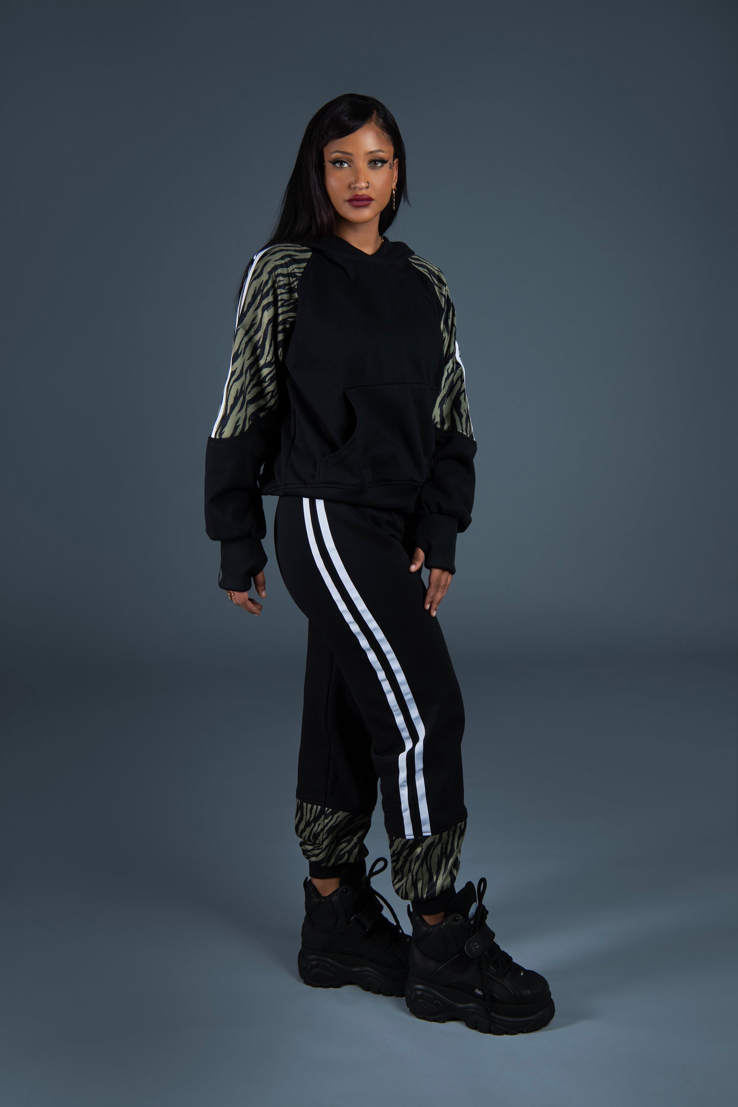 NEO PANTS TIGER ARMY