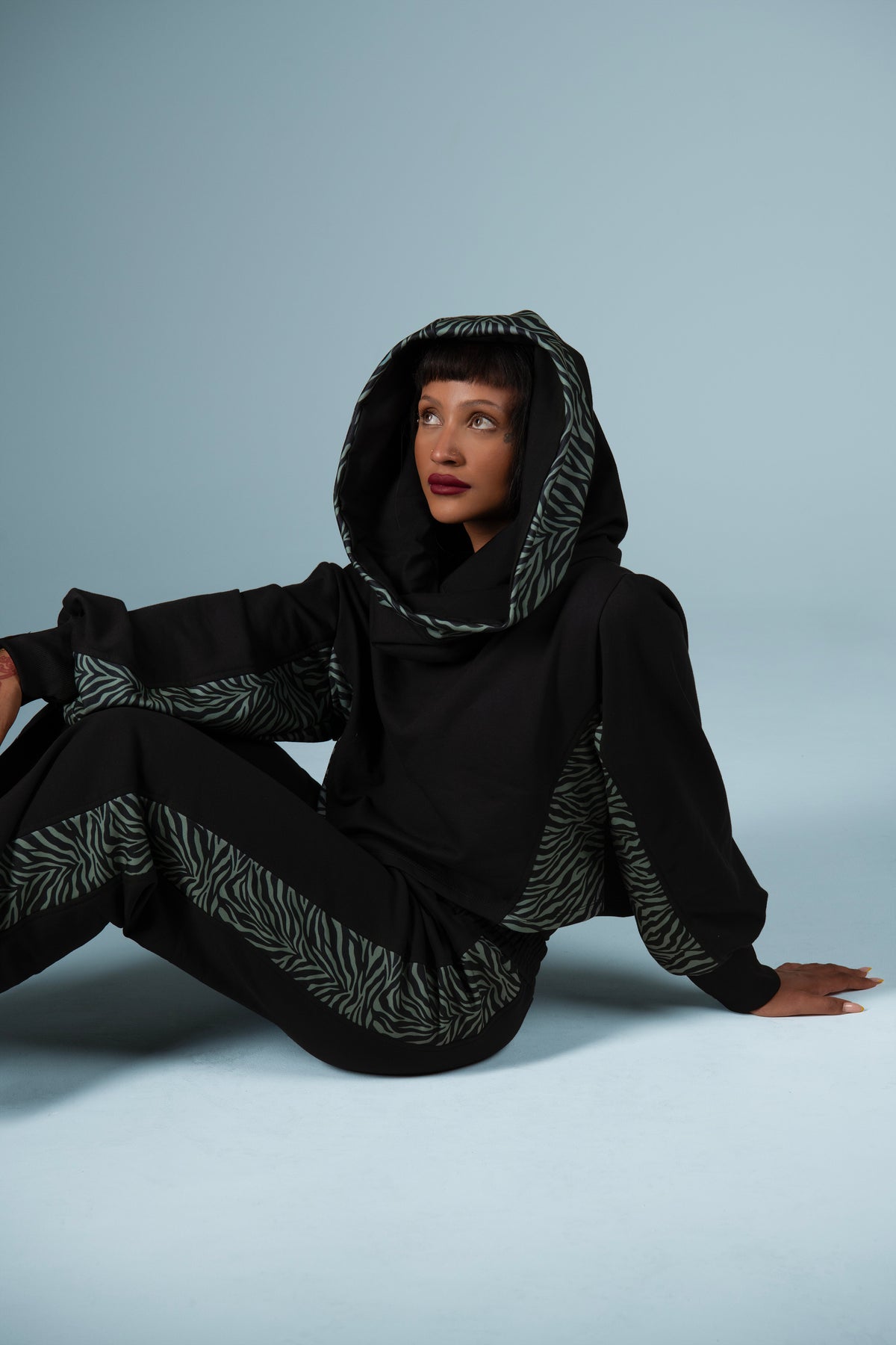 FREYA HOODIE ARMY DARK ZEBRA