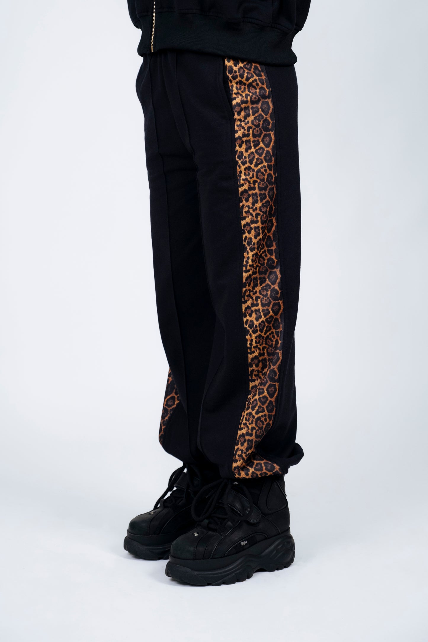 Nüma loose pants leopard II