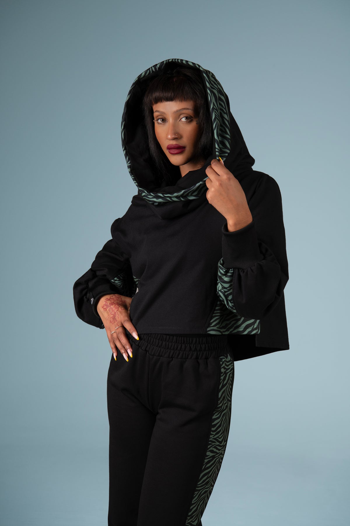 FREYA HOODIE ARMY DARK ZEBRA